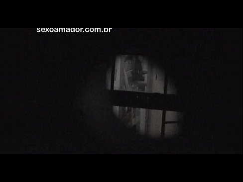 ❤️ Блондинку тайно снимает на видео соседский вуайерист, спрятанный за полыми кирпичами ❤️❌ Порно фб на сайте elitemangas.top ❌️❤
